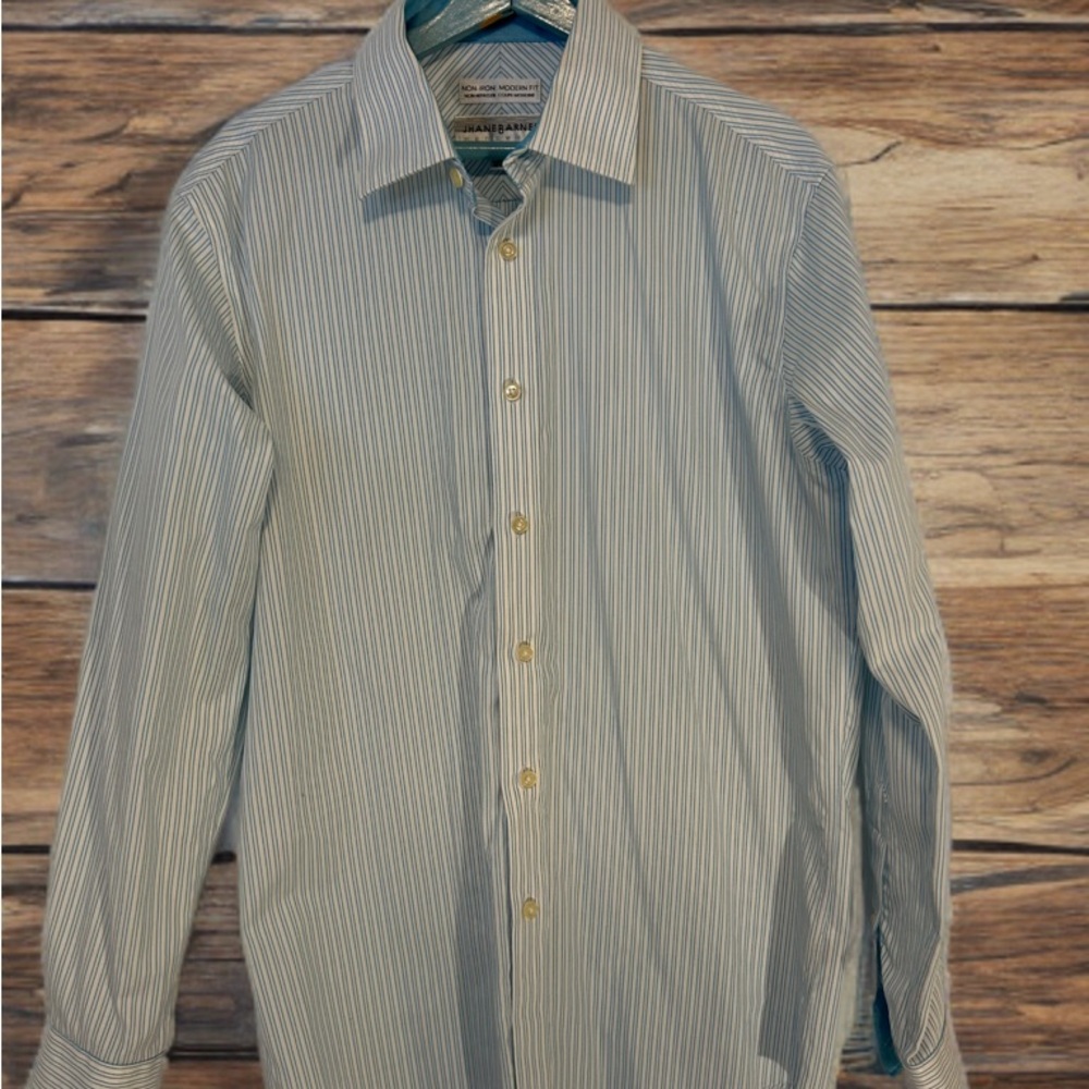 Like New Jhane Barnes dress shirt 15 32/33. Striped. Business.Non Iron Cotton